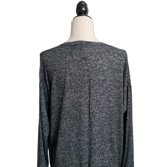Athleta Black Gray Long Sleeve Relaxed Fit Tunic Top Size Medium - Picture 8 of 12
